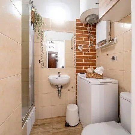 St. Apartment Krakau