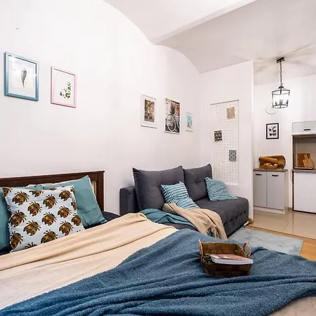 St. Apartment